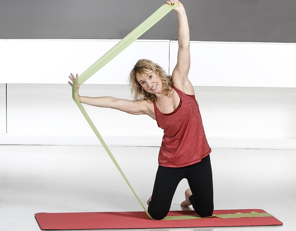Pilates con la Flex Band benefici esercizi